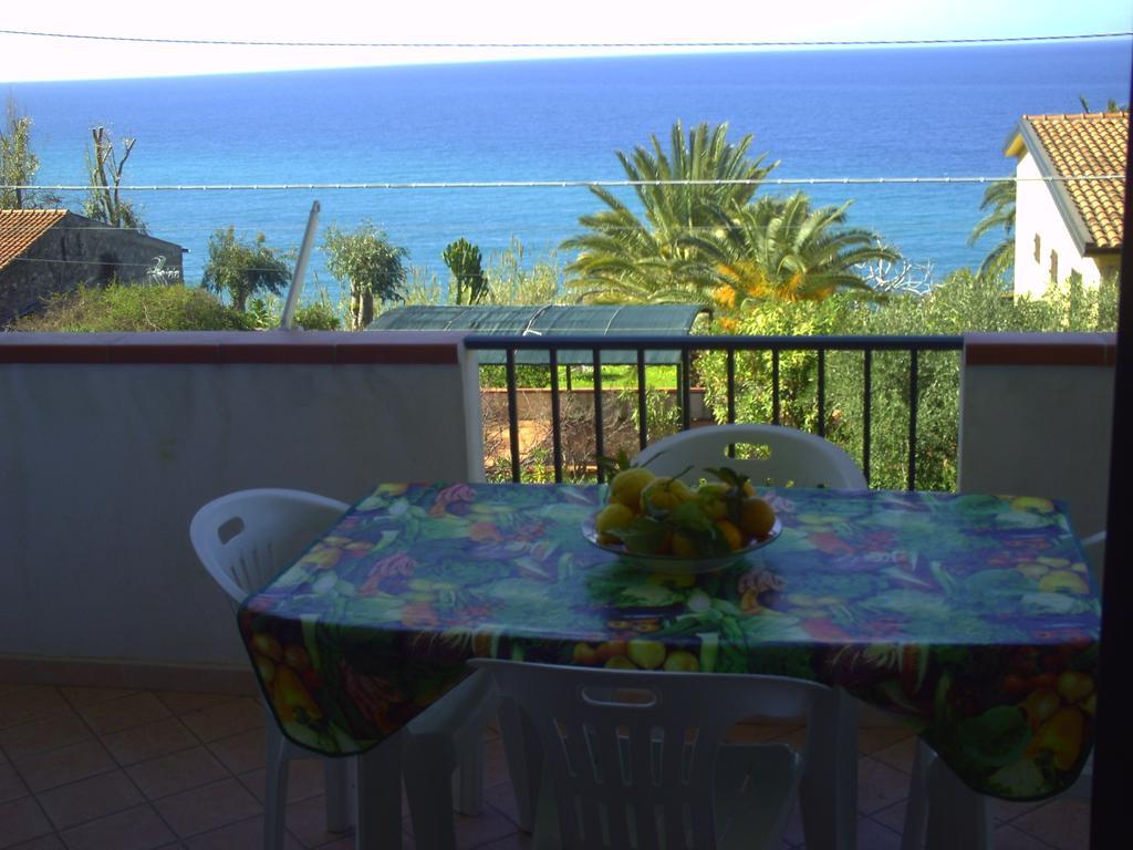 Casamareblu Villa Parghelia Kamer foto